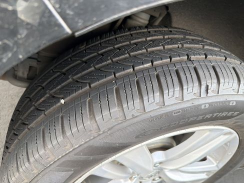 Used 2015 Acura RDX AWD w/ Technology Package image 12