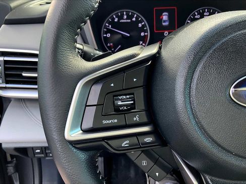 Used 2021 Subaru Legacy Limited image 22