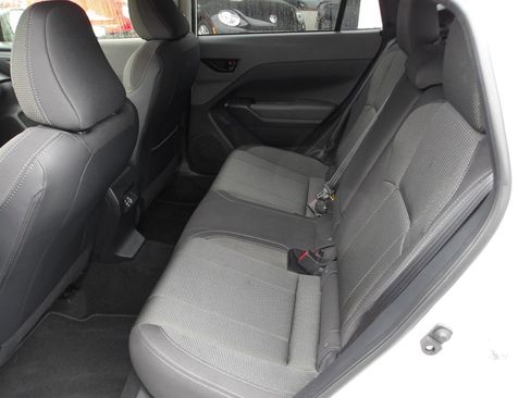 Used 2024 Subaru Crosstrek 2.0i Premium w/ Crosstrek Mirror Package AWD/4WD image 10