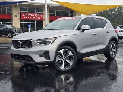 Used 2024 Volvo XC40 B5 Plus