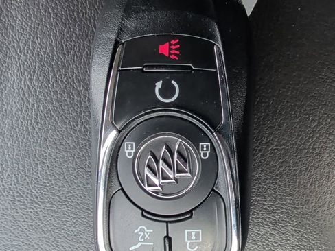 Used 2017 Buick Envision Essence image 18