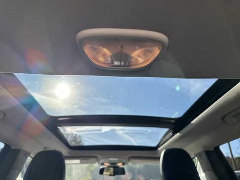 Used 2014 Jeep Cherokee Limited w/ Luxury Group image 22