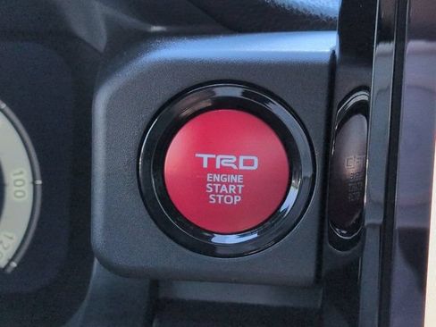 Used 2025 Toyota Tacoma TRD Sport RWD image 25