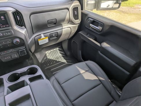 New 2026 Chevrolet Silverado 2500 W/T w/ WT Convenience Package AWD/4WD image 18