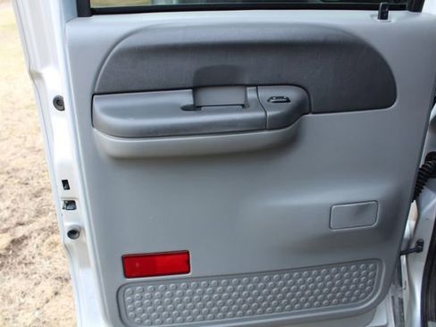 Used 2003 Ford F250 XLT image 26