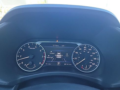 New 2025 Nissan Sentra SR w/ SR Premium Package FWD image 32