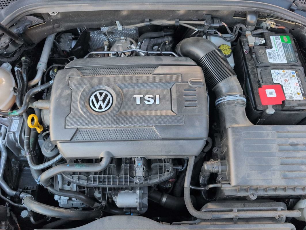 Used 2020 Volkswagen GTI S FWD image 34