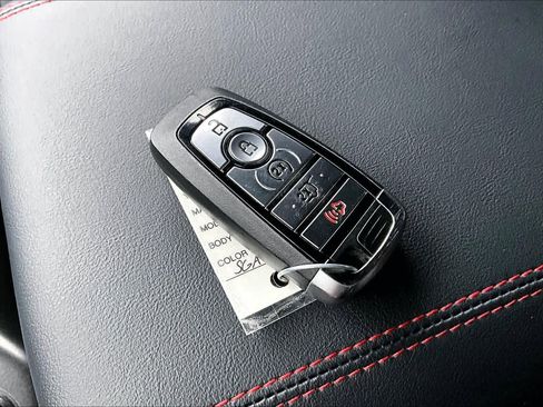 Used 2025 Ford Explorer ST-Line image 20