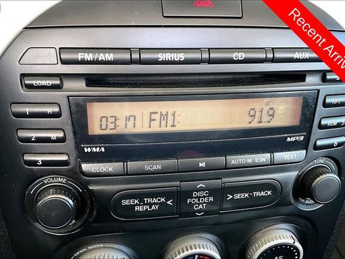 Used 2014 MAZDA MX-5 Miata Club image 13