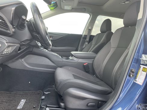 Used 2021 Subaru Outback Premium image 12