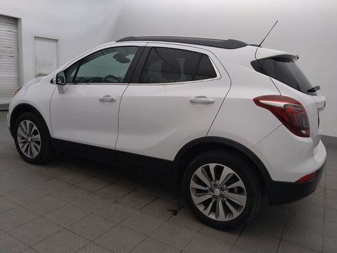 Used 2019 Buick Encore Preferred FWD image 3