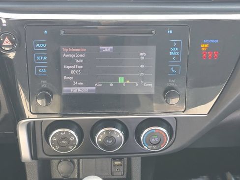 Used 2018 Toyota Corolla L FWD image 14