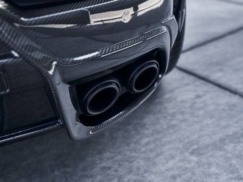 Used 2024 Lamborghini Urus Performante AWD/4WD image 22