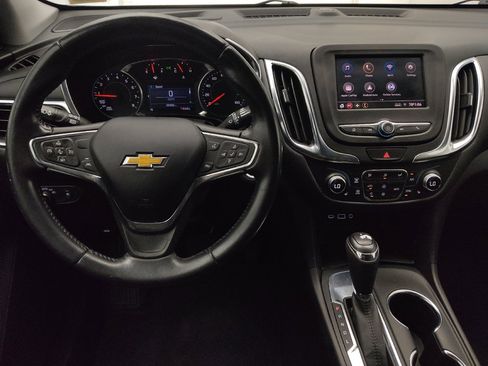 Used 2021 Chevrolet Equinox LT FWD image 22
