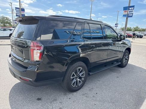 Used 2022 Chevrolet Tahoe Z71 w/ Luxury Package image 9