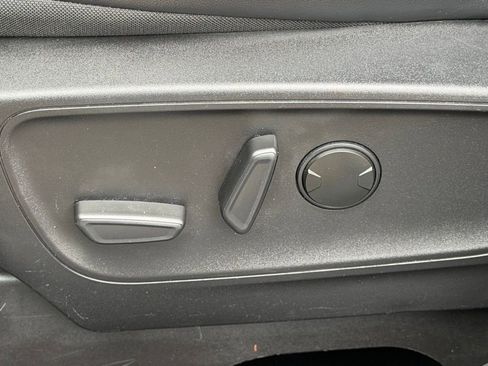 Certified 2023 Ford Escape ST-Line AWD/4WD image 26