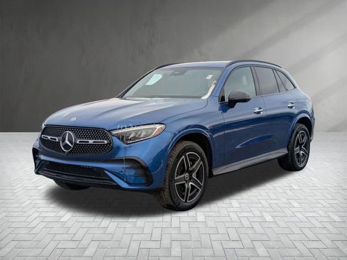 Used 2023 Mercedes-Benz GLC 300 GLC 300 image 2