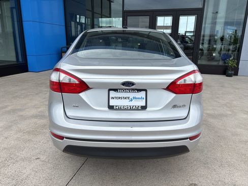Used 2018 Ford Fiesta SE FWD image 6