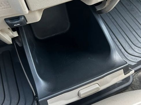 Used 2015 Honda Odyssey EX image 27