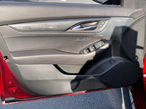 Used 2025 Cadillac CT5 Sport image 21