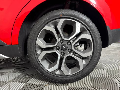 Used 2025 Kia Soul EX FWD image 42