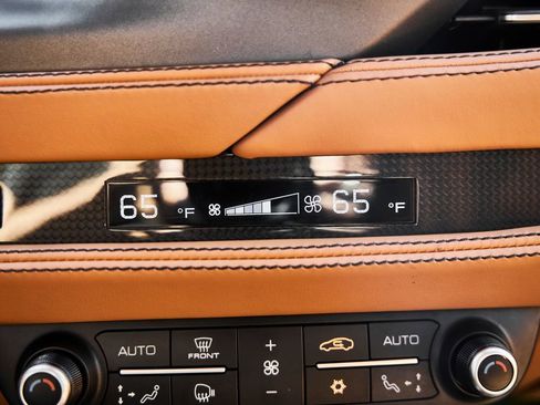 Used 2020 Ferrari F8 Tributo image 74