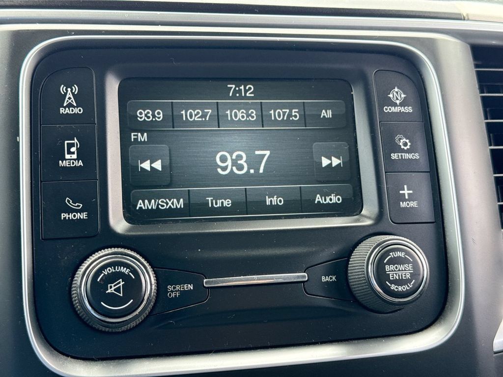 Used 2019 RAM 1500 Classic SLT RWD image 16