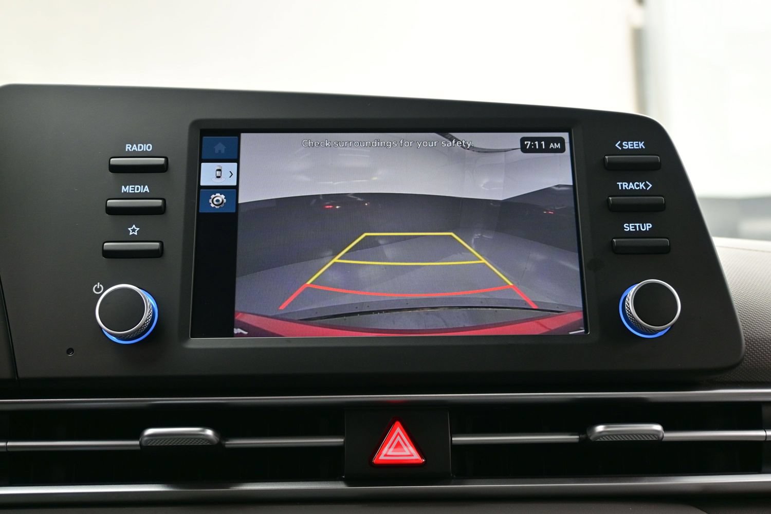 Certified 2026 Hyundai Elantra Hybrid FWD image 18