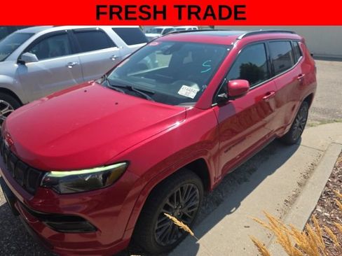 Used 2022 Jeep Compass Limited w/ (RED) Package AWD/4WD image 2