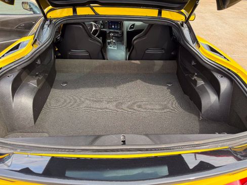 Used 2016 Chevrolet Corvette Stingray Coupe w/ 3LT Preferred Equipment Group RWD image 10