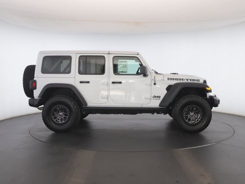 Used 2022 Jeep Wrangler Unlimited Sport AWD/4WD image 22
