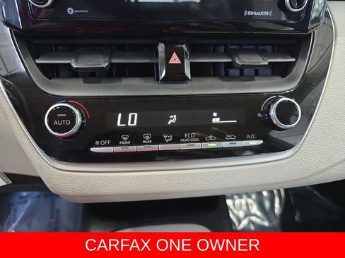 Used 2022 Toyota Corolla LE FWD image 21