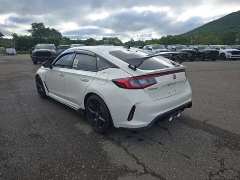 Used 2025 Honda Civic Type R image 6