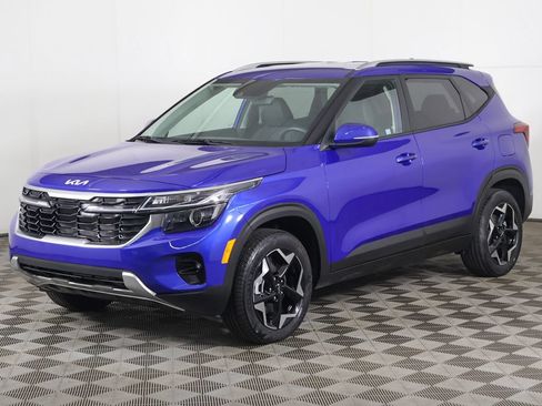 Certified 2025 Kia Seltos S AWD/4WD image 8