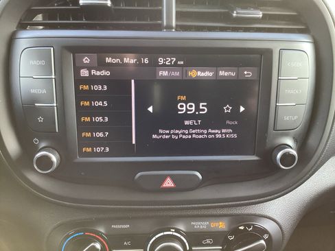 Used 2024 Kia Soul LX w/ Option Group 015 image 5