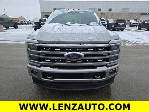 Used 2024 Ford F250 Platinum image 2