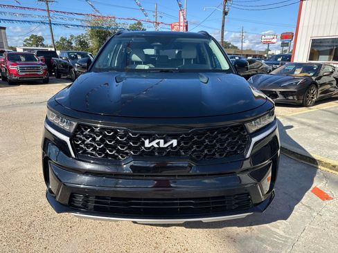 Used 2022 Kia Sorento S image 2