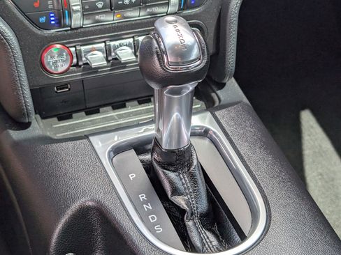 Used 2020 Ford Mustang GT Premium RWD image 29