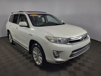 Used 2013 Toyota Highlander Limited image 1