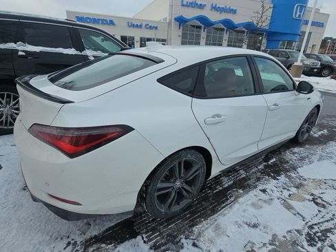 Used 2023 Acura Integra A-Spec image 3