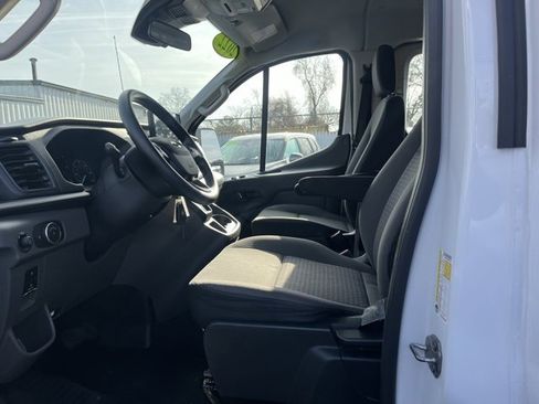 Used 2022 Ford Transit 350 XLT image 9