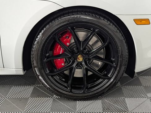 New 2026 Porsche Macan GTS AWD/4WD image 14