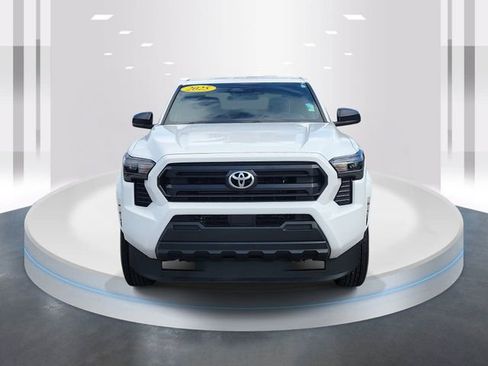 Used 2025 Toyota Tacoma SR image 2
