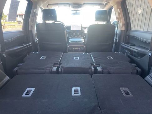 Used 2024 Ford Expedition Max XLT AWD/4WD image 66