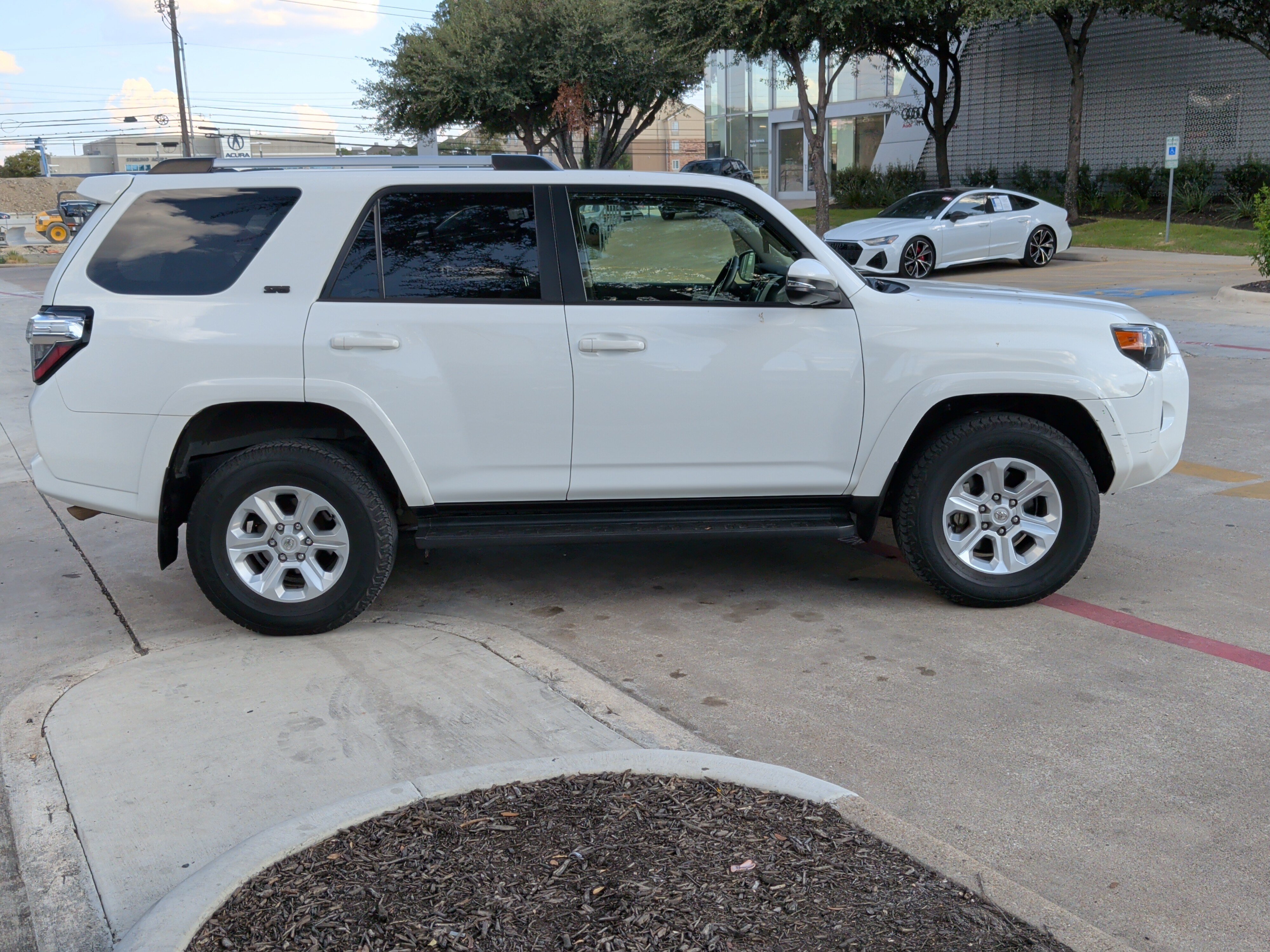 Used 2023 Toyota 4Runner SR5 Premium AWD/4WD image 11