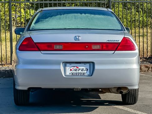 Used 2001 Honda Accord EX image 4