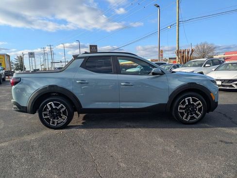 Certified 2025 Hyundai Santa Cruz Limited image 3