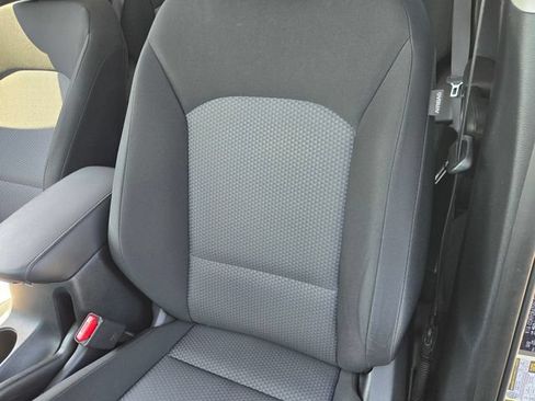 Used 2023 Kia Soul S FWD image 14