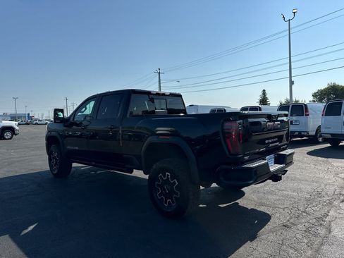 Certified 2024 GMC Sierra 2500 AT4X AWD/4WD image 3