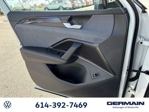 New 2026 Volkswagen Tiguan SE R-Line image 22